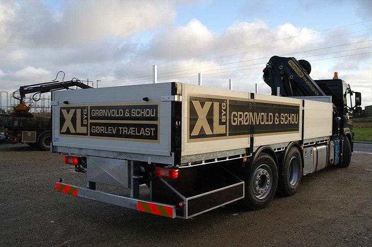 Volvo FM 330 6x2 billede 7