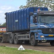 Mercedes Actros 2648