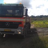 Mercedes actros 3246
