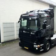 Scania R440