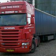 Scania R560