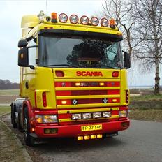 Scania 144