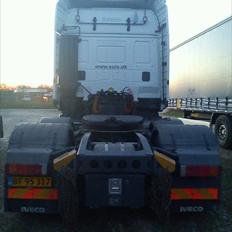 Iveco Stralis ( Pastaraket ) Active Space