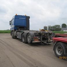 Mercedes Actros