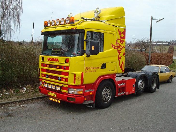 Scania 144 billede 4