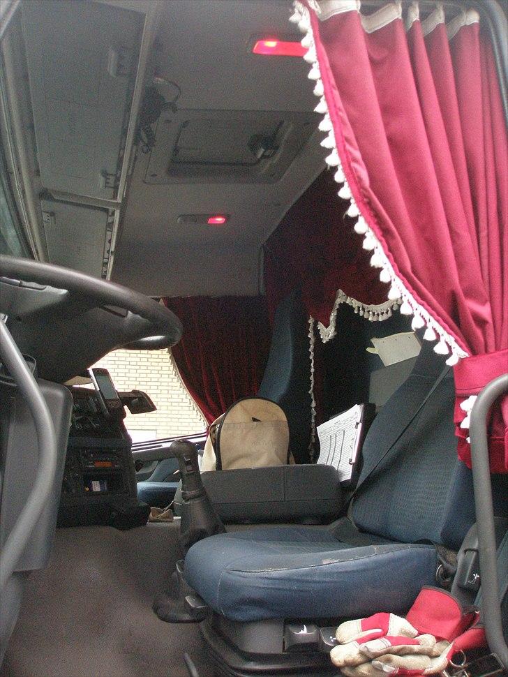 Volvo FM 9  [Tidl. chauffør]  billede 2