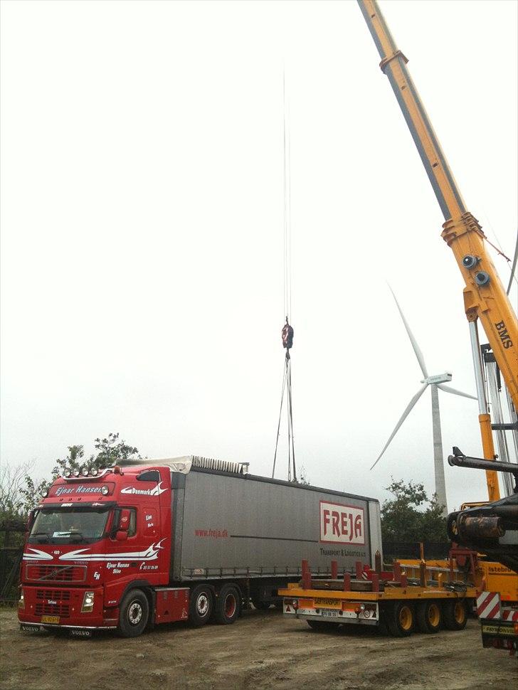 Volvo FH 480 - Aflæsning af kran udstyr. billede 5