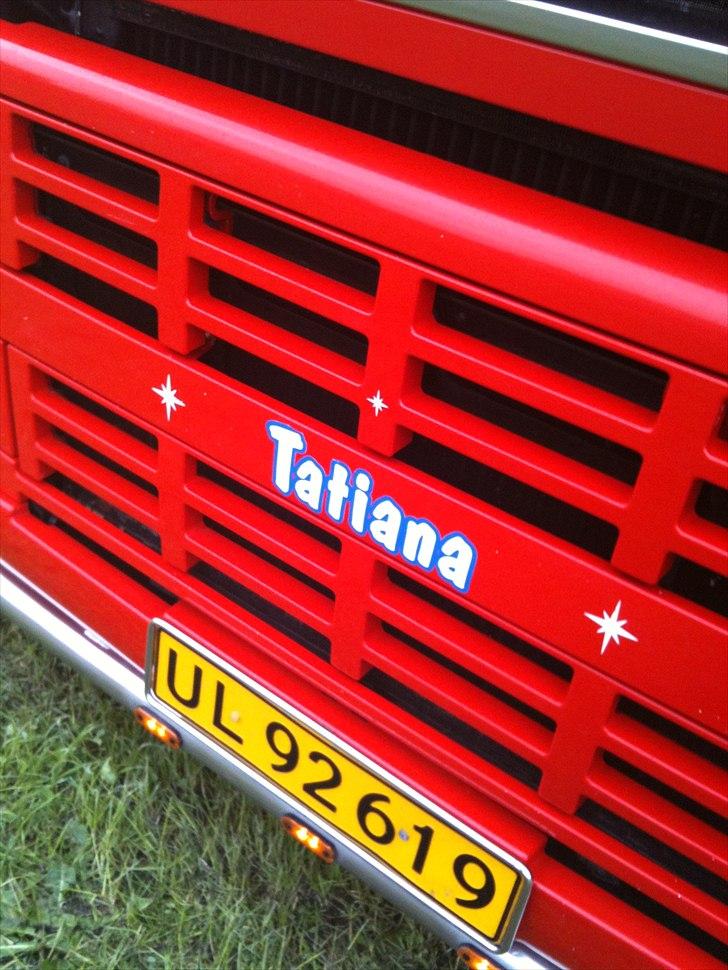 Volvo FH 480 - Kærestens navn på fronten.. :D billede 8
