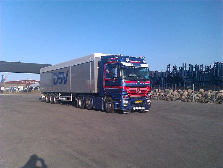 Mercedes Actros III 2548 LS billede 2