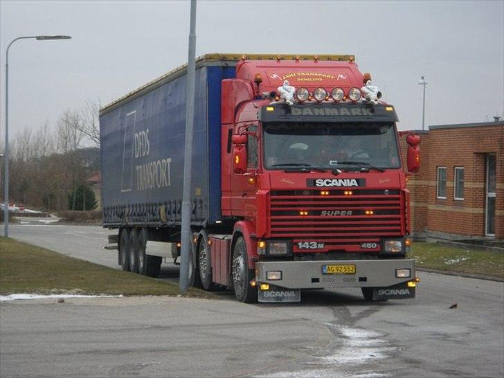 Scania 143 billede 2