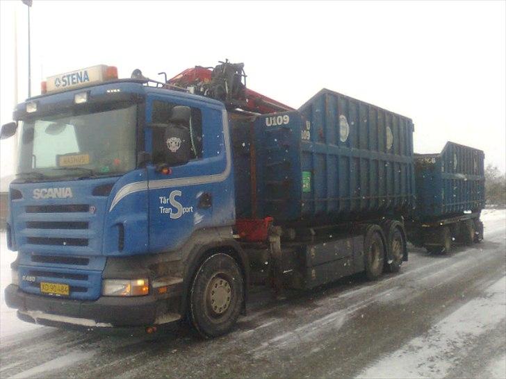 Scania R 480 - så skal der tømmes avv i sindal. billede 13