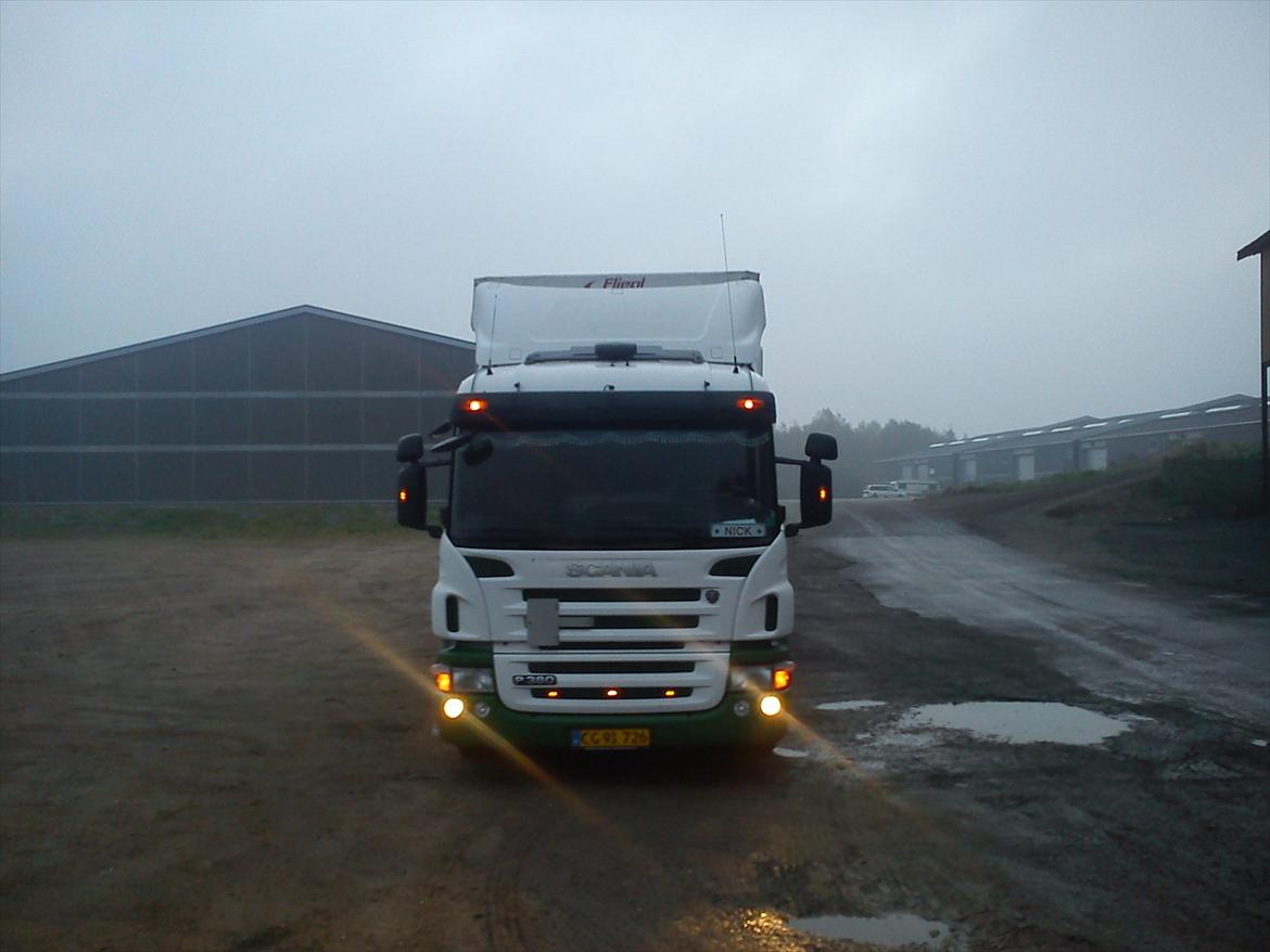 Scania P 380 billede 14