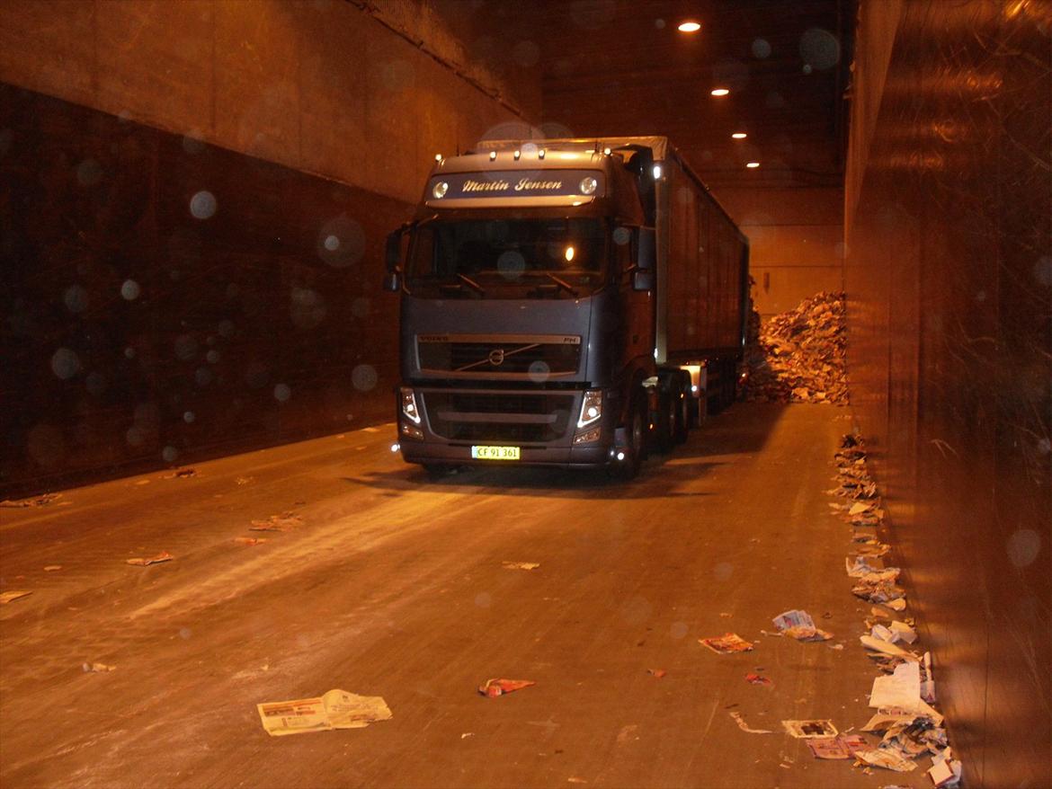 Volvo FH 500 - Aflæsning af aviser. billede 8