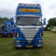 Scania R730