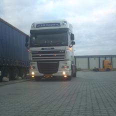 DAF XF 105