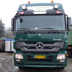 Mercedes Actros 3248