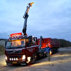 Volvo FM 420 8x2/6