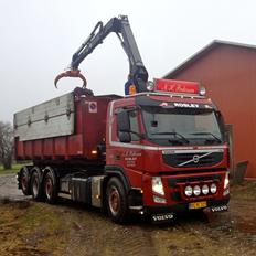 Volvo FM 420 8x2/6