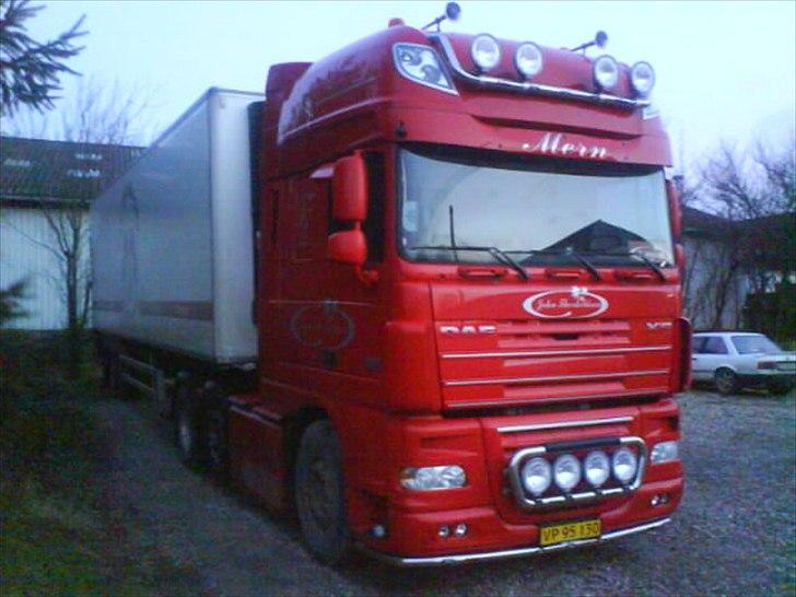 DAF XF105 510 billede 1