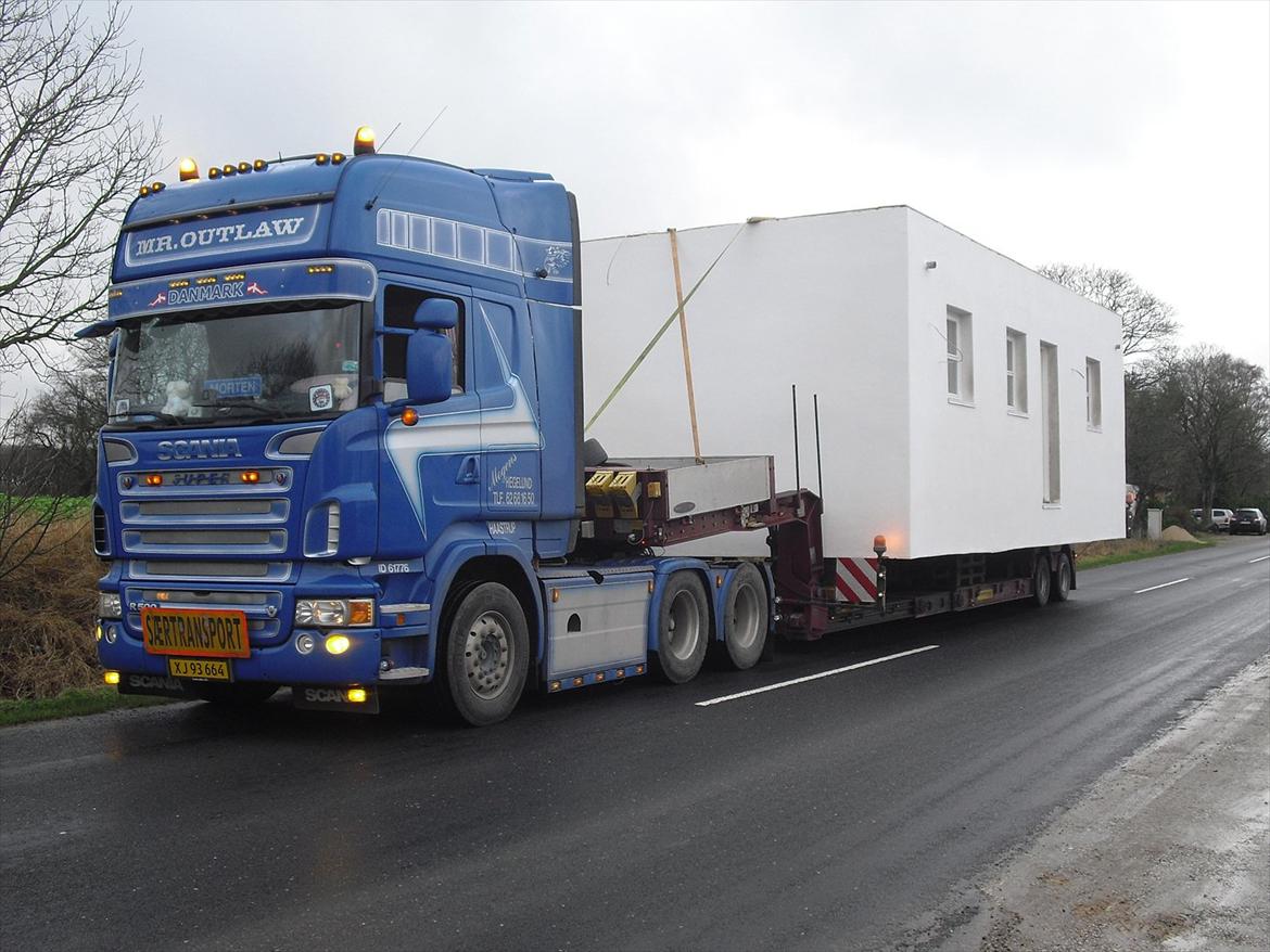 Scania R500       (Mr. Outlaw trucken) - 5 m bred og 5 m høj pavilion læsset i Roust og kørt til Århus billede 20