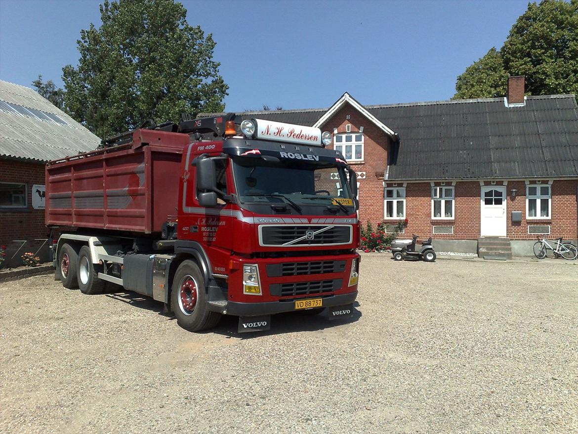 Volvo FM 400 - På familiegården i Lund ;) billede 2