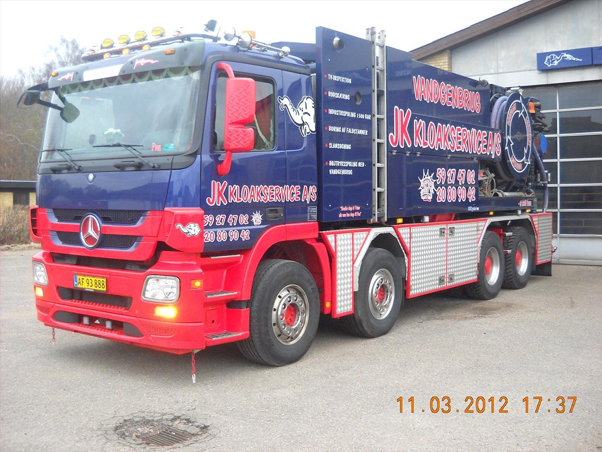 Mercedes  Actros 3248 billede 1