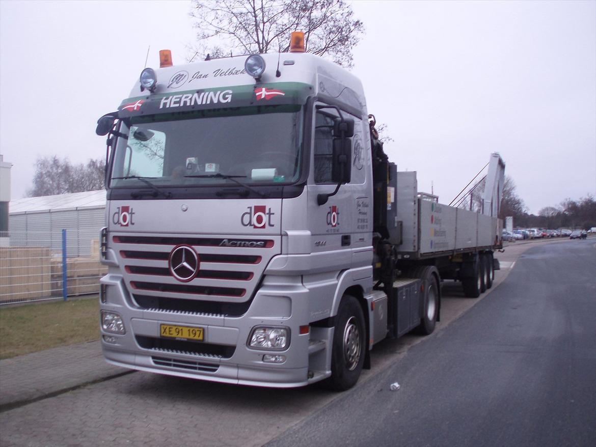 Mercedes Actros 1844 billede 2