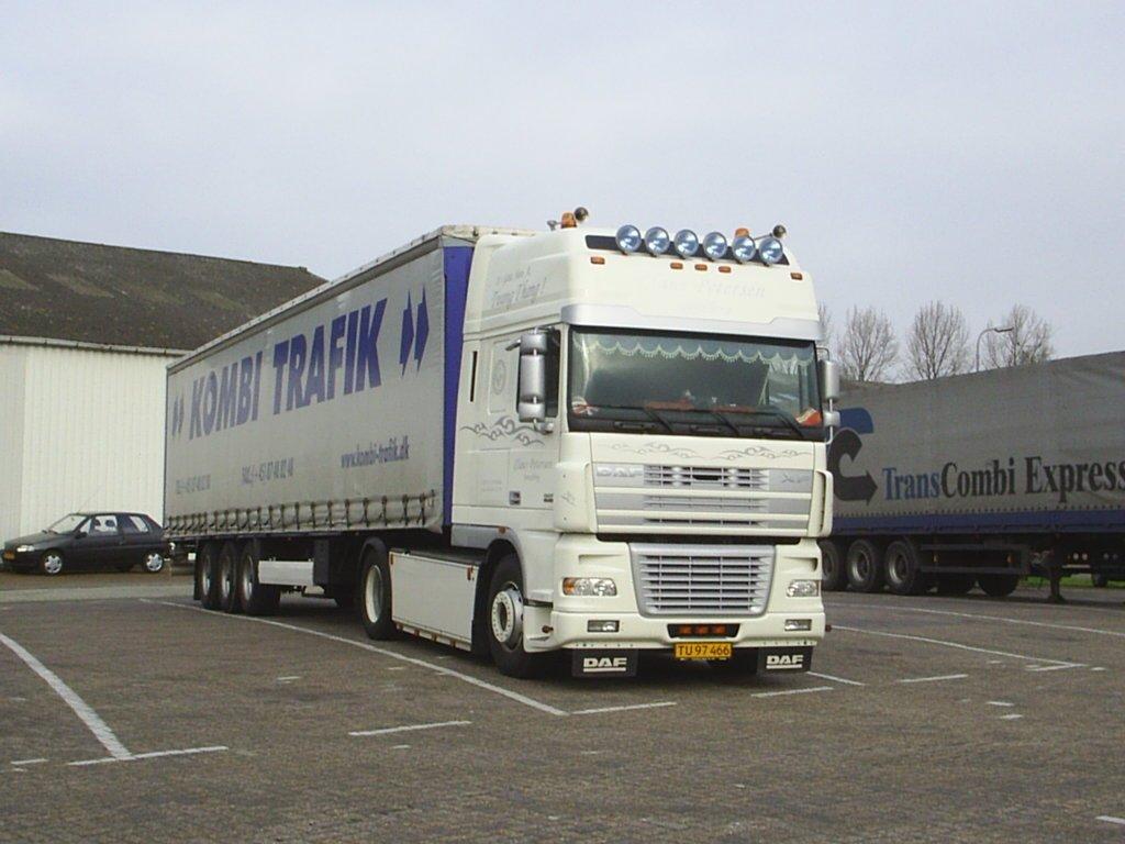 DAF XF95 Twang Thang - Første tur for Kombi Trafik / Freja i slutningen af 2006 billede 7