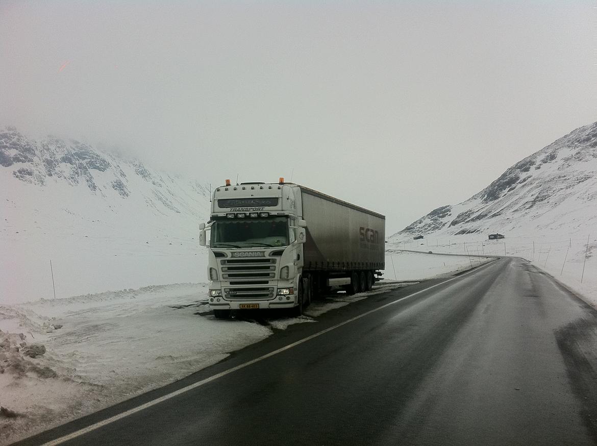 Scania R-560 - Hemsedal sidst i April billede 7