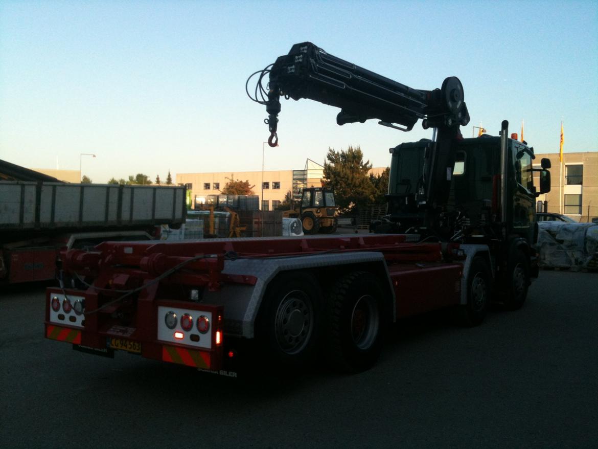 Scania G 480 - Opticruise - I firmaet efter en vanskelig afhentning af bilen hvor flere ting ikke var monteret korrekt. billede 10