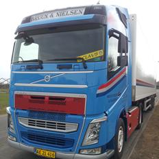 Volvo FH "Tomattraktoren"