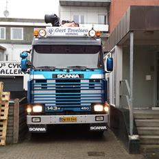 Scania 143 H 450