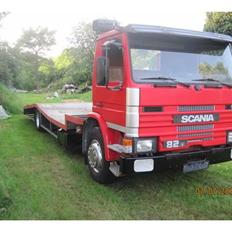 Scania 82m