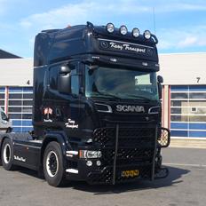 Scania R580 ( The Black Pearl)
