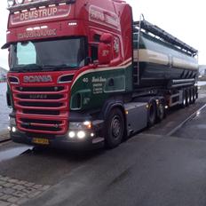 Scania R620LA6*2