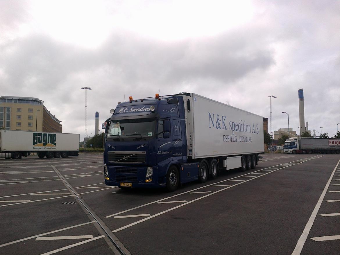 Volvo FH500 - På tur til Helsingborg og tømme vores Italiens trailer :)  billede 11