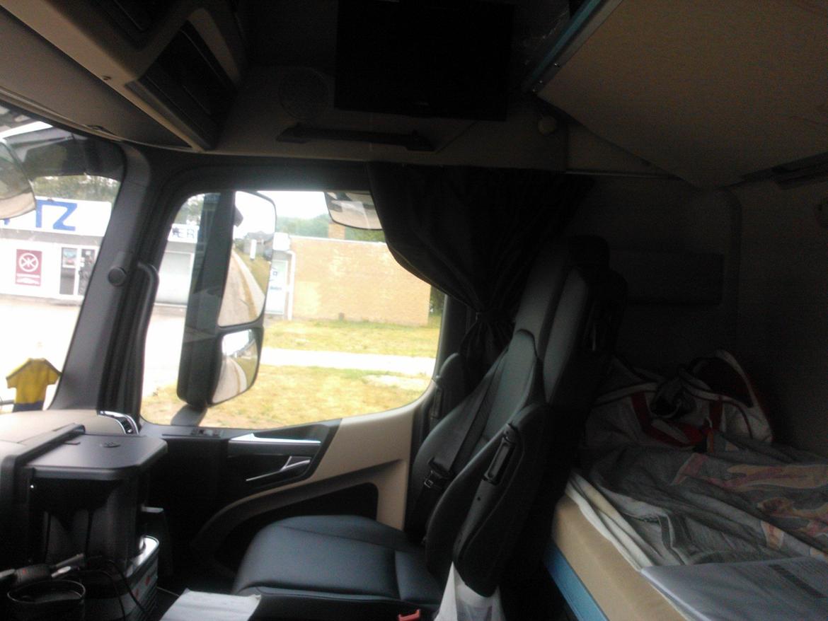 Mercedes Actros Big Space 2545 mp4 billede 5