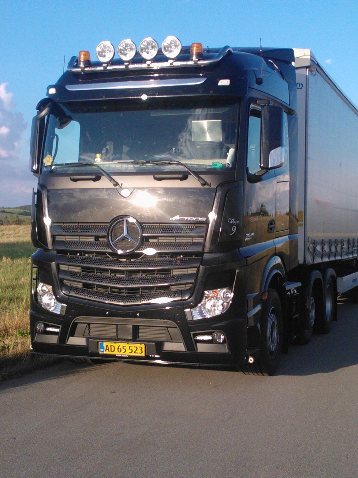 Mercedes Actros Big Space 2545 mp4 billede 7