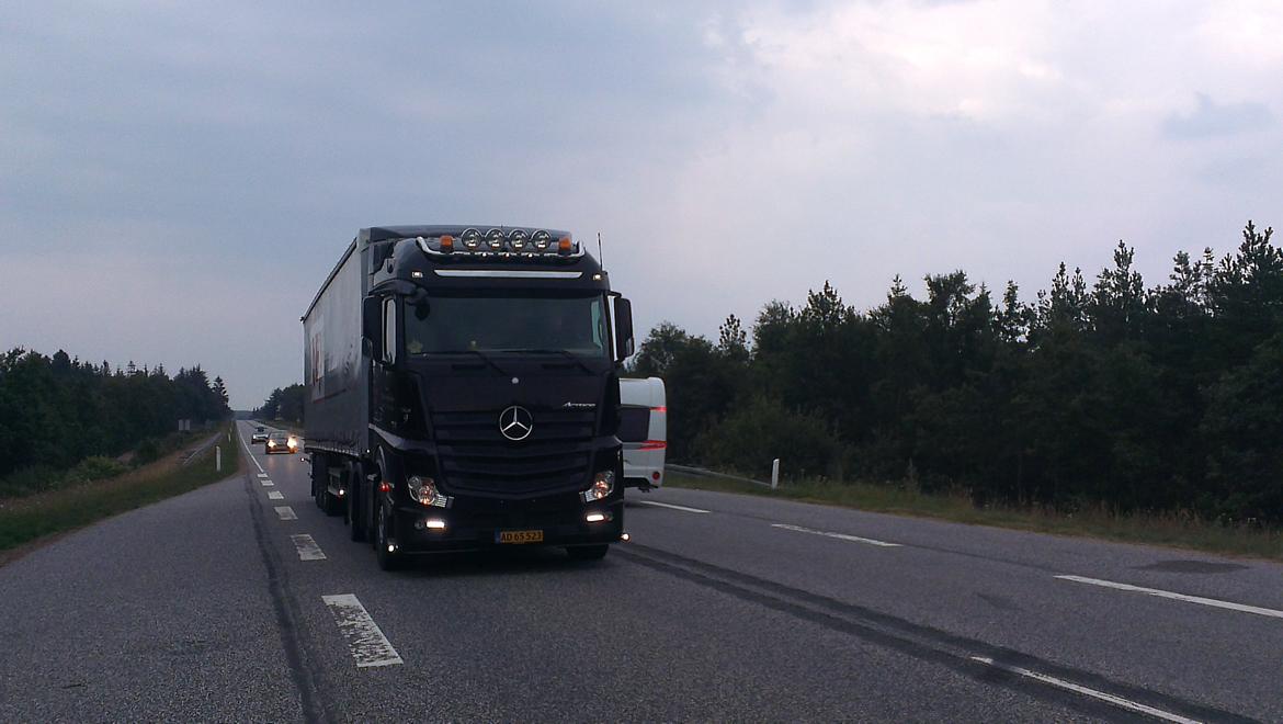 Mercedes Actros Big Space 2545 mp4 billede 13
