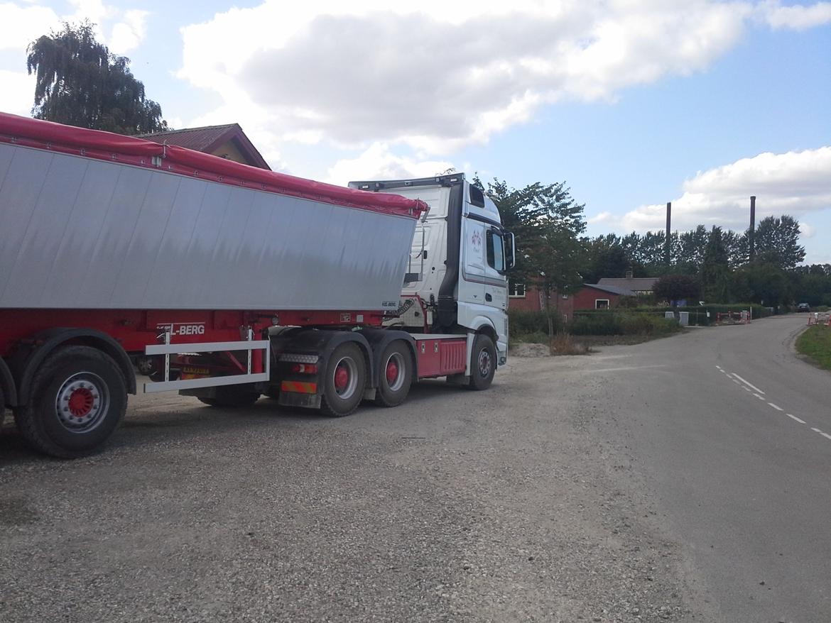 Mercedes ACTROS big space 2651 billede 9