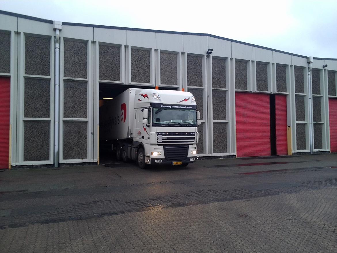 DAF 105 XF - Papir øen, Christianshavn. billede 8