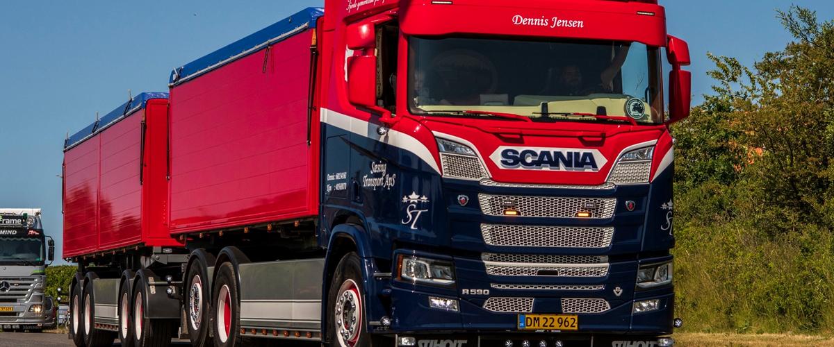 Scania R590 V8 - 2022