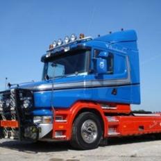 Scania T 144