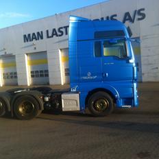 MAN TGX