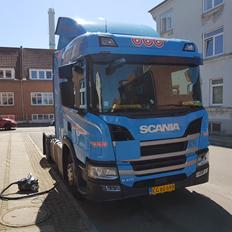 Scania P 410