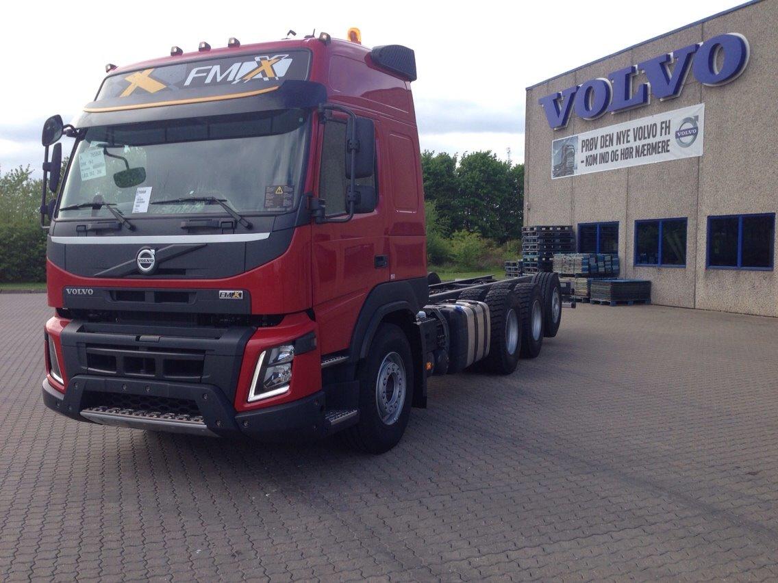 Volvo FMX  8x4.tridem I-shift med anlægssoftware billede 2