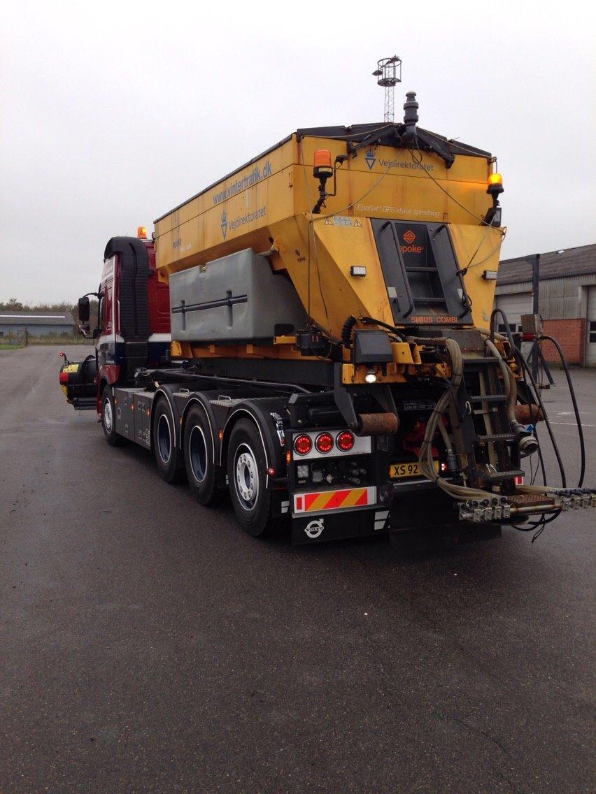 Volvo FMX  8x4.tridem I-shift med anlægssoftware billede 17