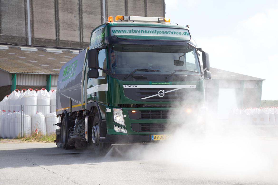 Volvo FM 330 Globetrotter billede 10