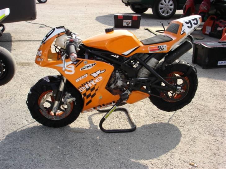Pocketbike  - Tjek lige dækvarmerene :-) billede 8