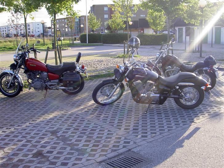 Tirsdagstræf i Löddeköpinge - Umiddelbart over sundet holdt vi ind for at veksle penge - den gik dog ikke her på stedet! billede 2